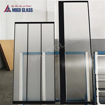 Ультра{1}}тонке сонячне скло товщиною 1,6 мм із шовковим друком